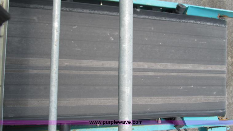 image for item G9266 2008 Powerscreen Chieftain 1700 mobile screen