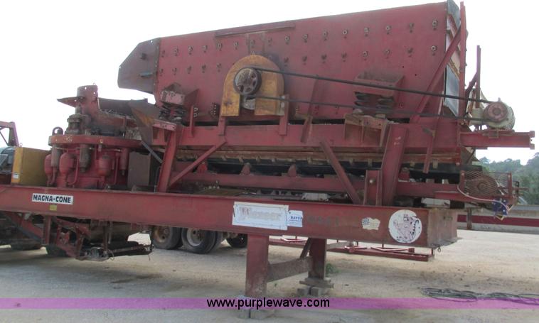 image for item G9267 1993 Pioneer M6000 Magna Cone crusher