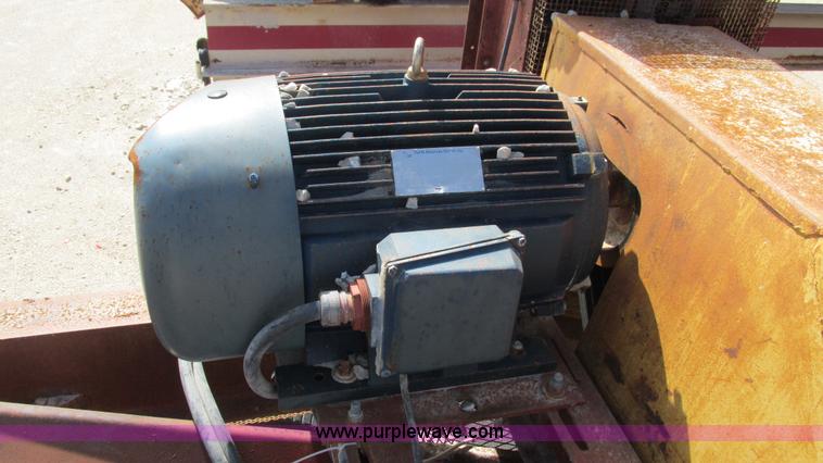 image for item G9267 1993 Pioneer M6000 Magna Cone crusher