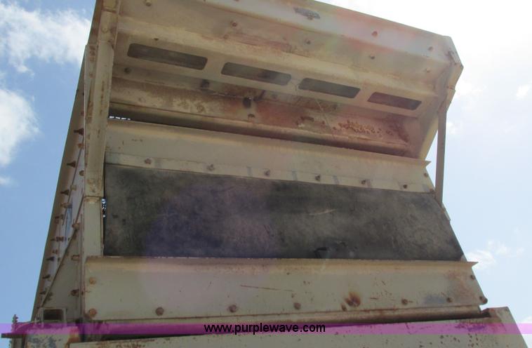 image for item G9268 2006 Trio 620-3 portable screen plant