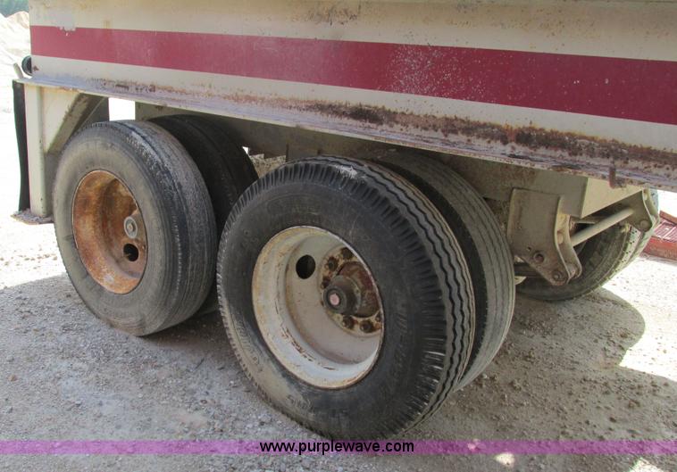 image for item G9268 2006 Trio 620-3 portable screen plant