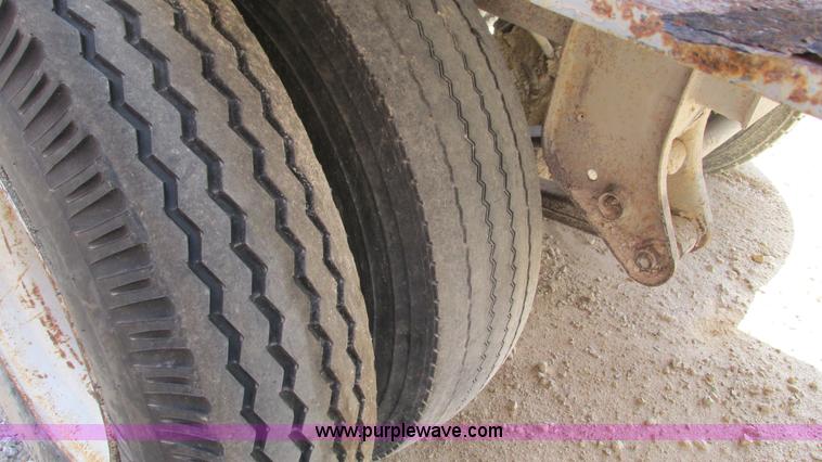 image for item G9268 2006 Trio 620-3 portable screen plant