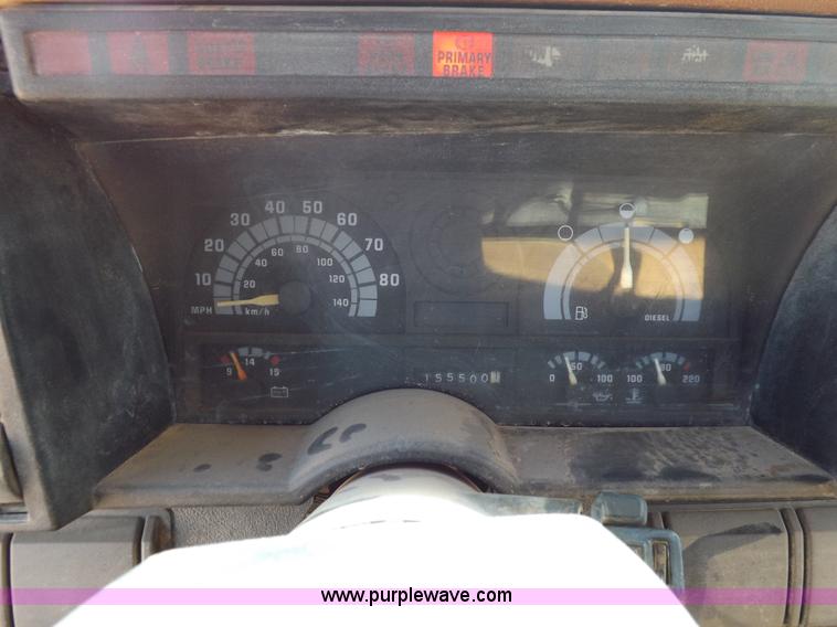 image for item H1796 1991 Chevrolet Kodiak utility truck