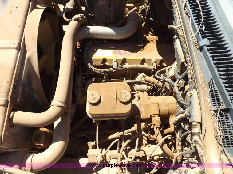 image for item H1796 1991 Chevrolet Kodiak utility truck