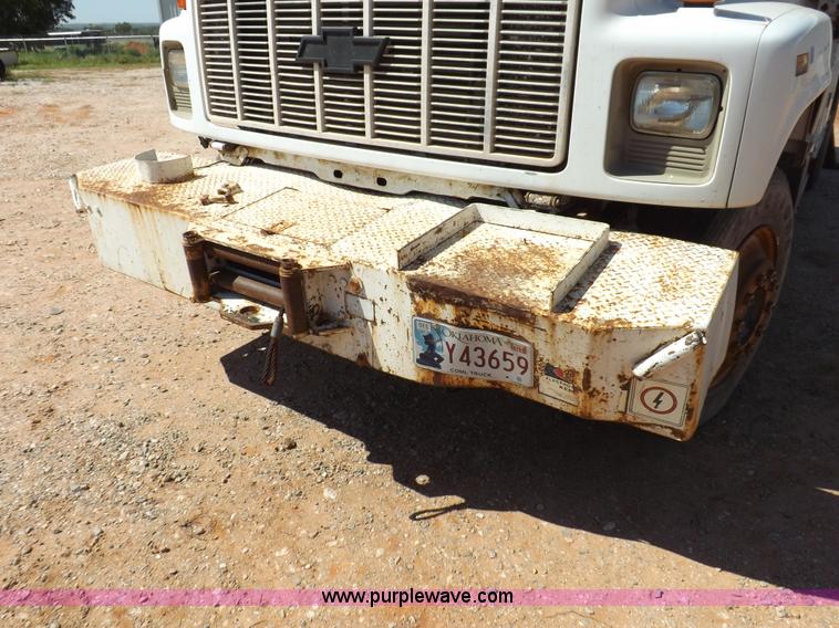 image for item H1796 1991 Chevrolet Kodiak utility truck