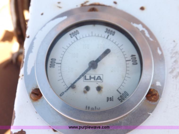 image for item H1796 1991 Chevrolet Kodiak utility truck