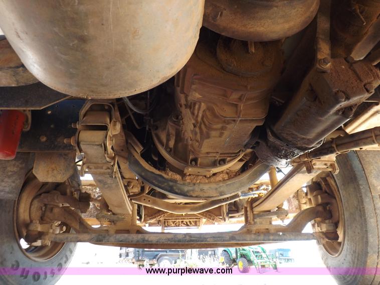 image for item H1796 1991 Chevrolet Kodiak utility truck