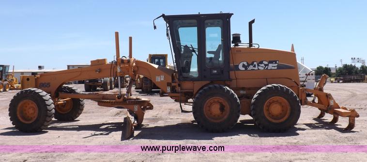 image for item H1798 2002 Case 865 articulated motor grader