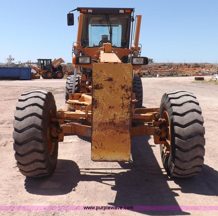 image for item H1798 2002 Case 865 articulated motor grader
