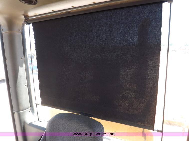 image for item H1798 2002 Case 865 articulated motor grader