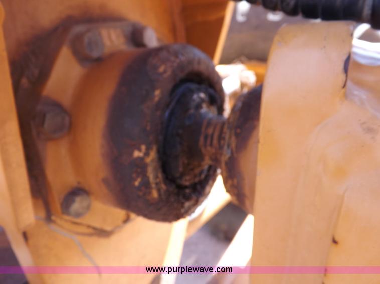 image for item H1798 2002 Case 865 articulated motor grader