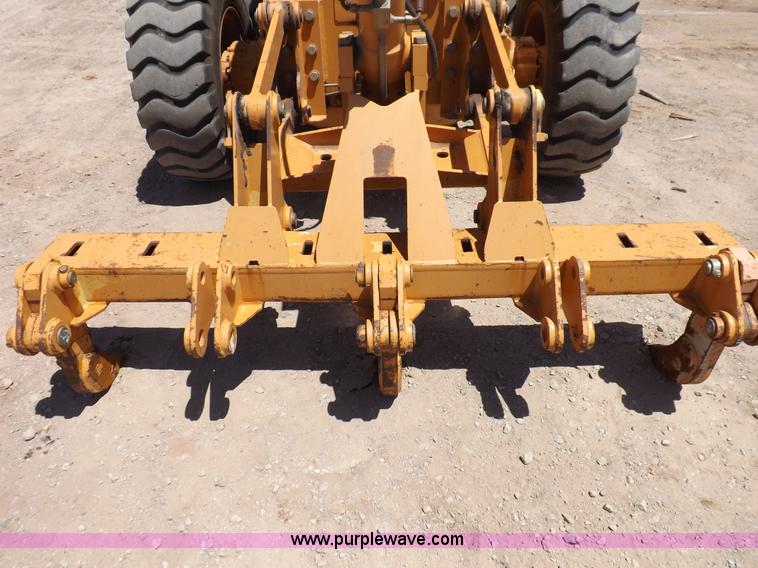 image for item H1798 2002 Case 865 articulated motor grader