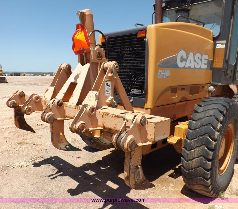 image for item H1799 2004 Case 865 DHP articulated motor grader