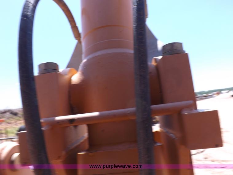 image for item H1799 2004 Case 865 DHP articulated motor grader