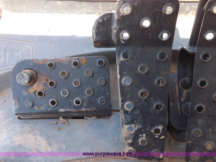 image for item H1800 JCB JS200L excavator