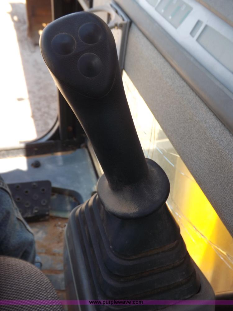 image for item H1800 JCB JS200L excavator