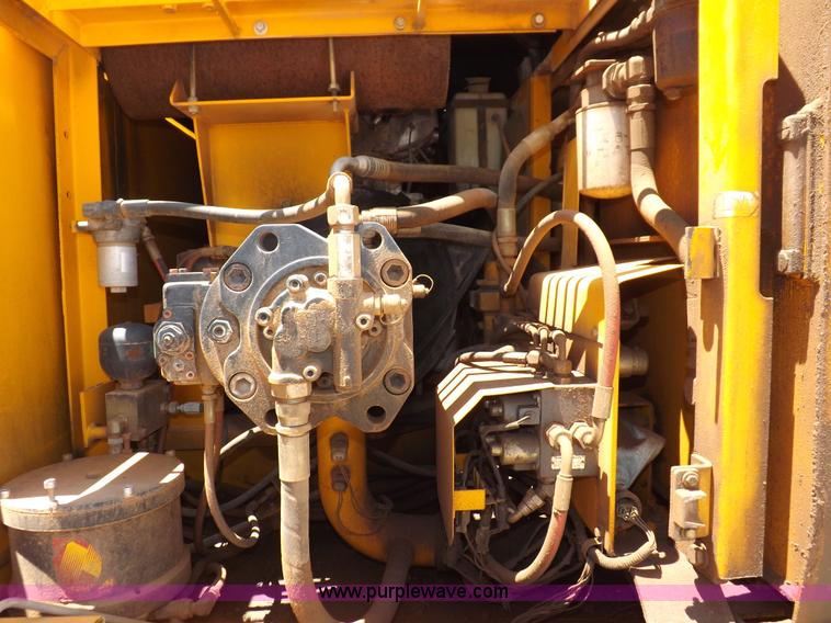 image for item H1800 JCB JS200L excavator