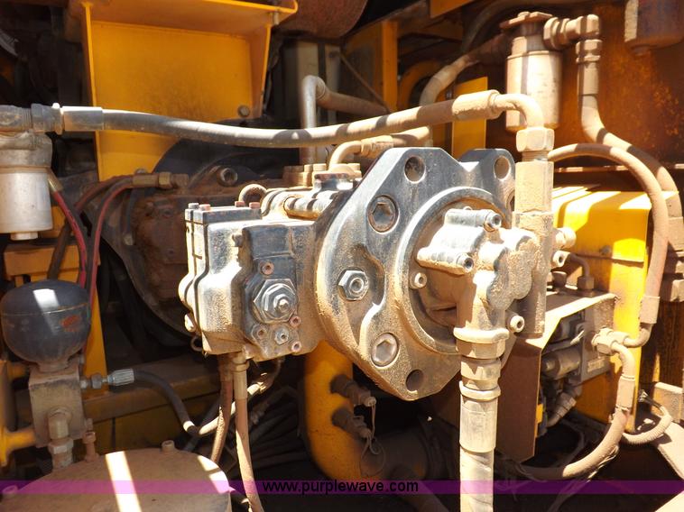 image for item H1800 JCB JS200L excavator