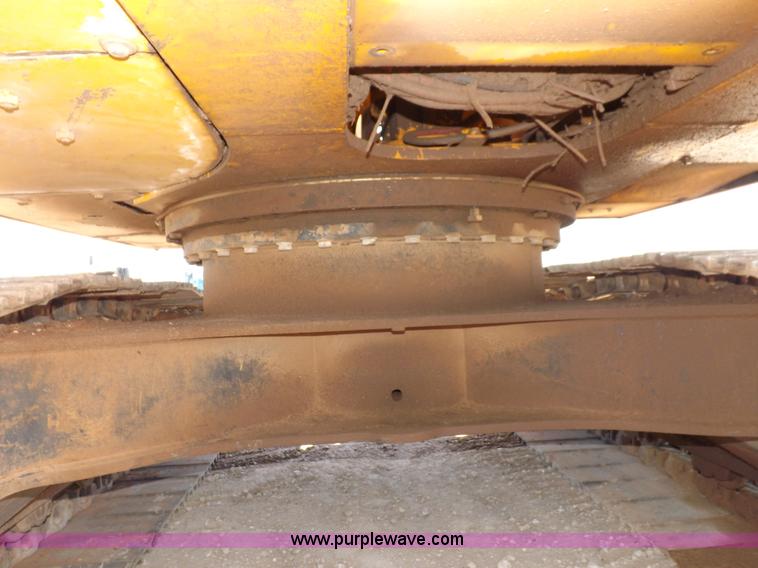 image for item H1800 JCB JS200L excavator