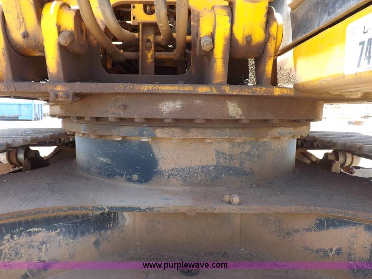 image for item H1800 JCB JS200L excavator