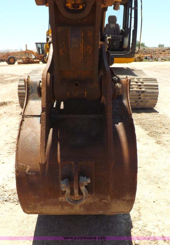 image for item H1800 JCB JS200L excavator