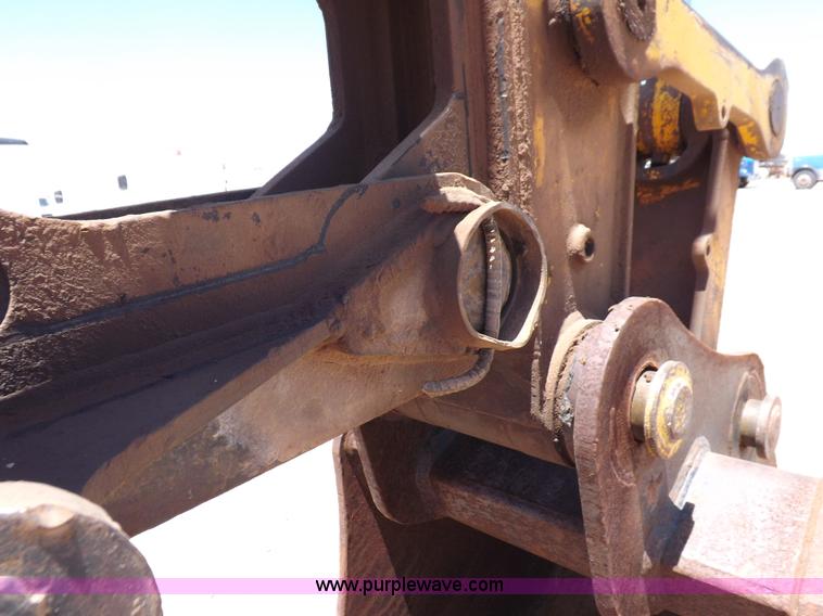 image for item H1800 JCB JS200L excavator