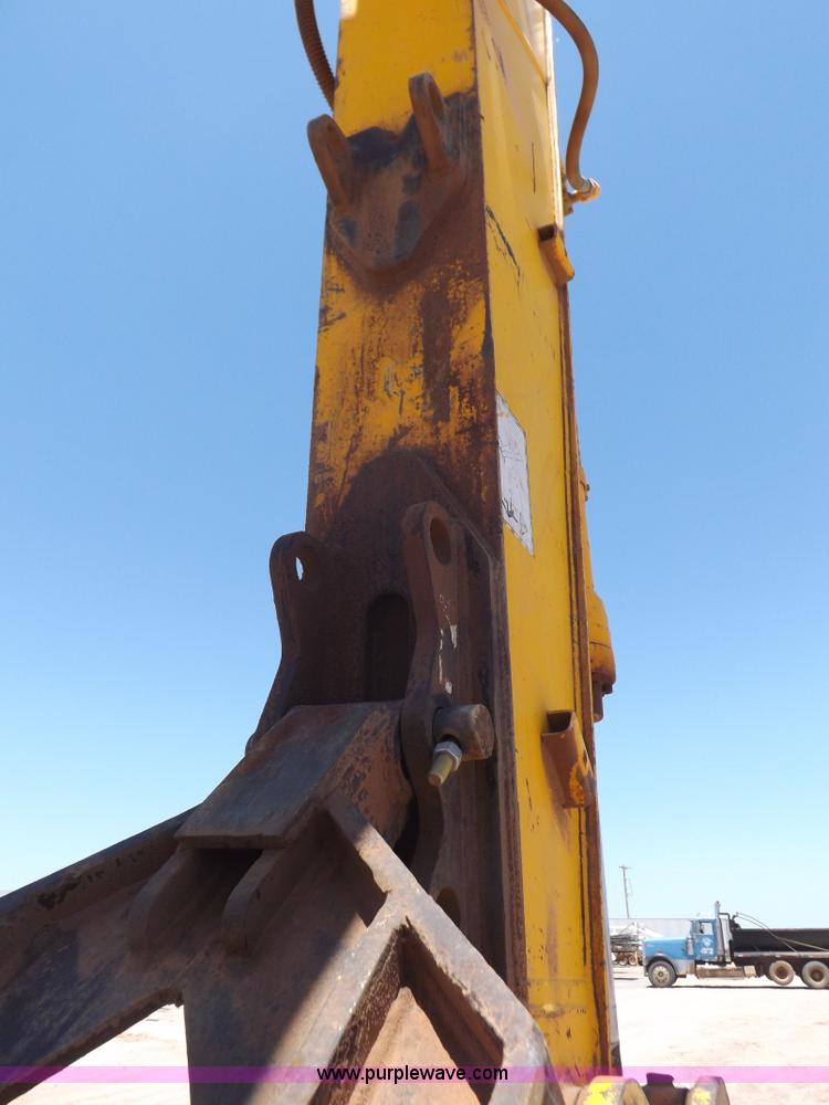 image for item H1800 JCB JS200L excavator