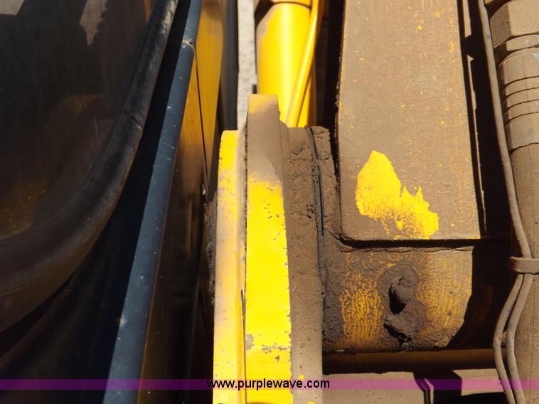 image for item H1800 JCB JS200L excavator