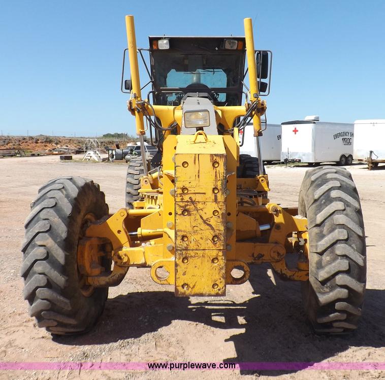 image for item H1801 2003 Volvo G720B articulated motor grader