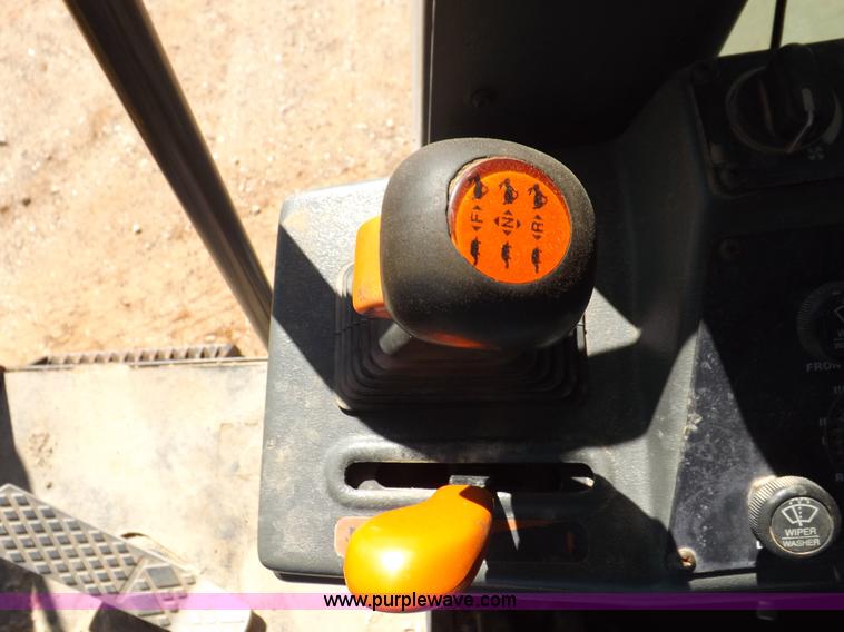 image for item H1801 2003 Volvo G720B articulated motor grader