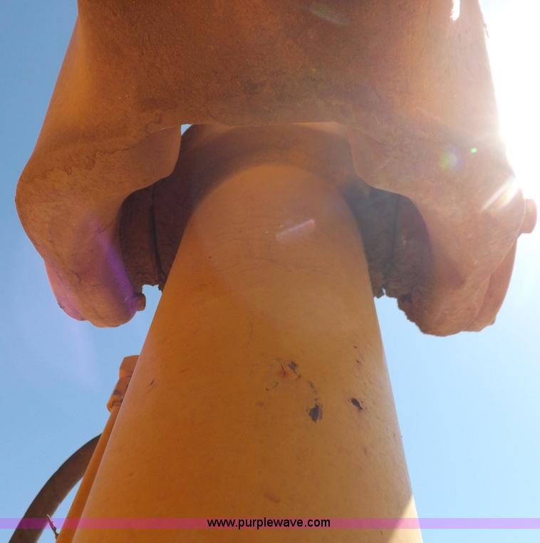 image for item H1801 2003 Volvo G720B articulated motor grader