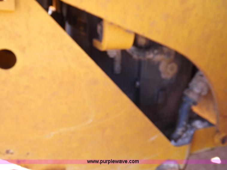 image for item H1801 2003 Volvo G720B articulated motor grader