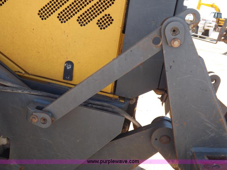 image for item H1801 2003 Volvo G720B articulated motor grader