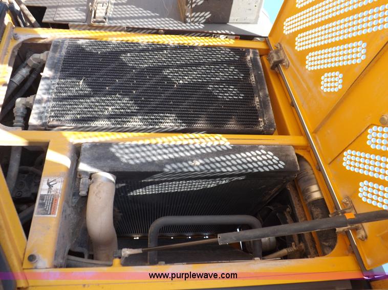 image for item H1801 2003 Volvo G720B articulated motor grader