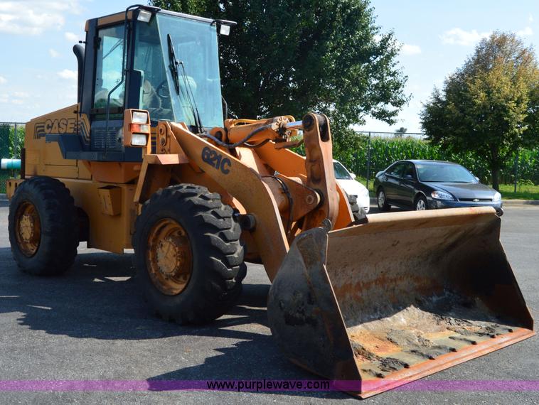 image for item H2927 1999 Case 621C wheel loader