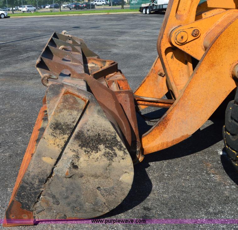 image for item H2927 1999 Case 621C wheel loader