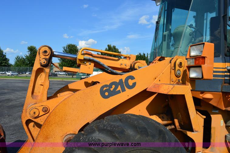 image for item H2927 1999 Case 621C wheel loader