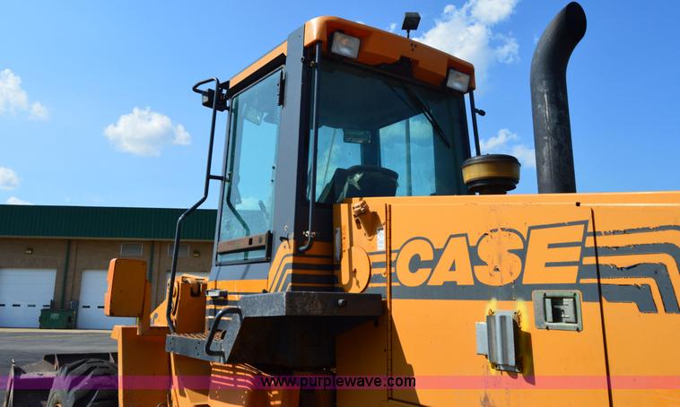image for item H2927 1999 Case 621C wheel loader