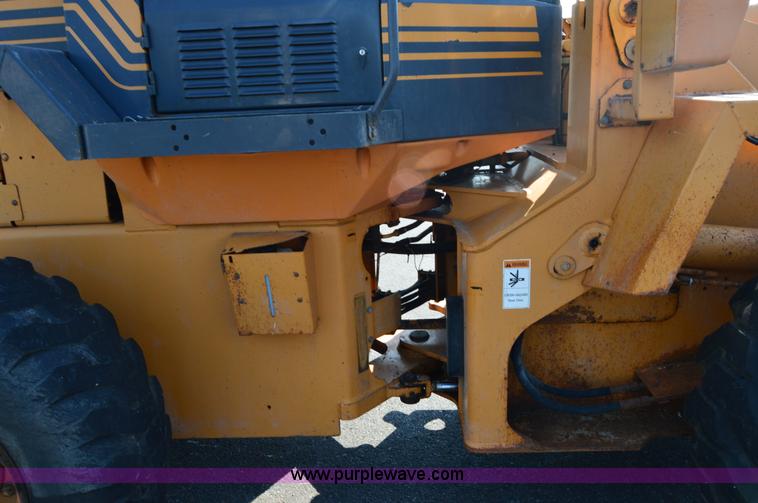 image for item H2927 1999 Case 621C wheel loader