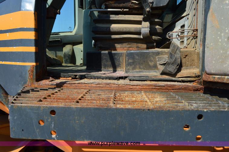 image for item H2927 1999 Case 621C wheel loader