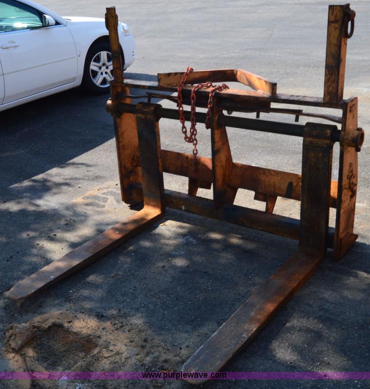 image for item H2927 1999 Case 621C wheel loader