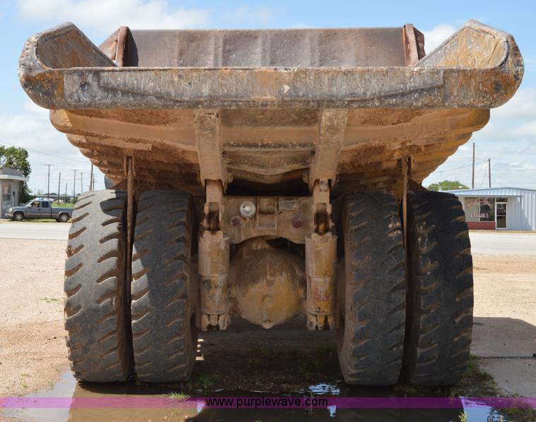 image for item H2938 1978 Caterpillar 769B haul truck