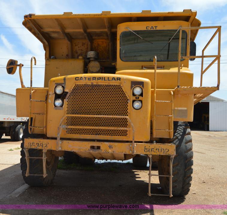 image for item H2938 1978 Caterpillar 769B haul truck