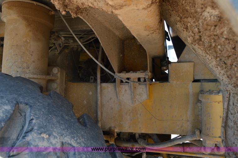 image for item H2938 1978 Caterpillar 769B haul truck