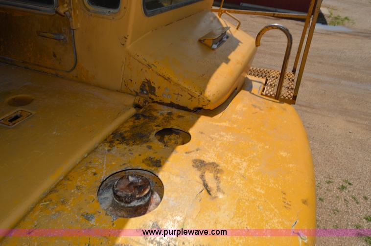 image for item H2938 1978 Caterpillar 769B haul truck