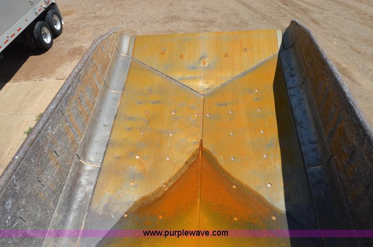 image for item H2938 1978 Caterpillar 769B haul truck