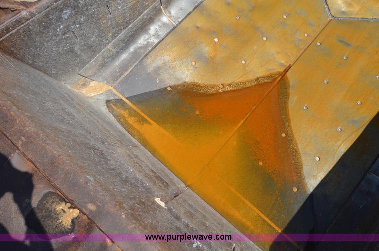 image for item H2938 1978 Caterpillar 769B haul truck