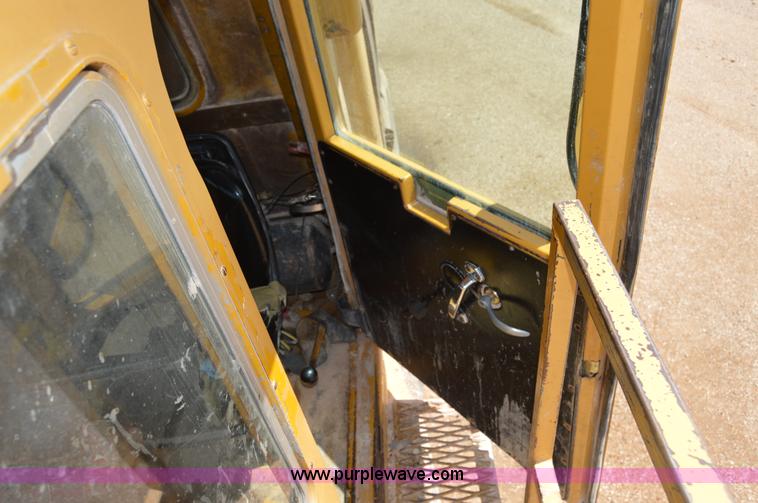 image for item H2938 1978 Caterpillar 769B haul truck