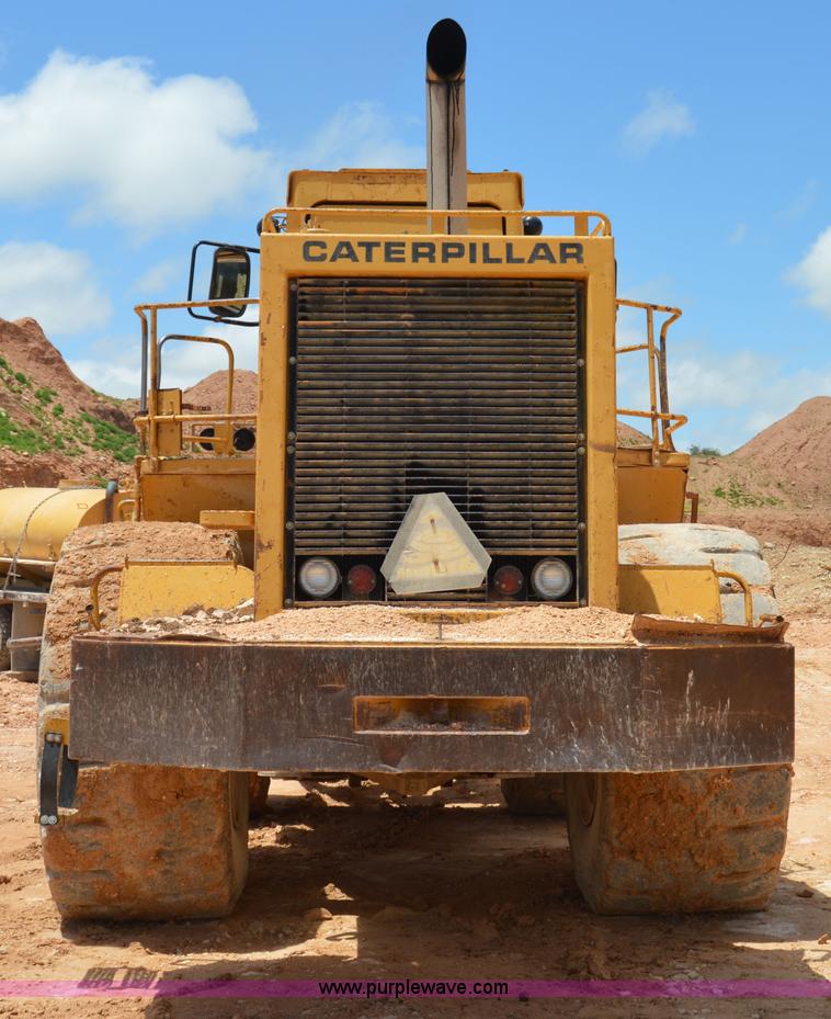 image for item H2940 1981 Caterpillar 988B wheel loader