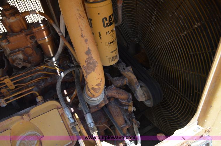 image for item H2940 1981 Caterpillar 988B wheel loader